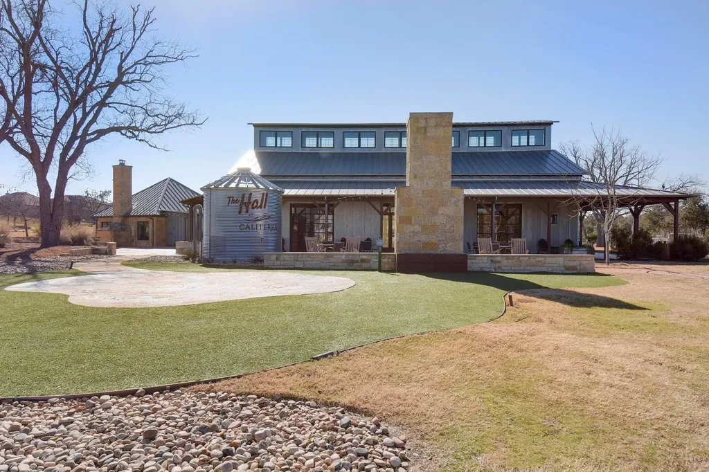 509 Climbing Rock Loop Dripping Springs TX 78620