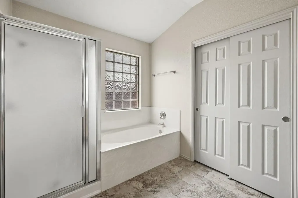 4006 Texella Cove Round Rock TX 78681