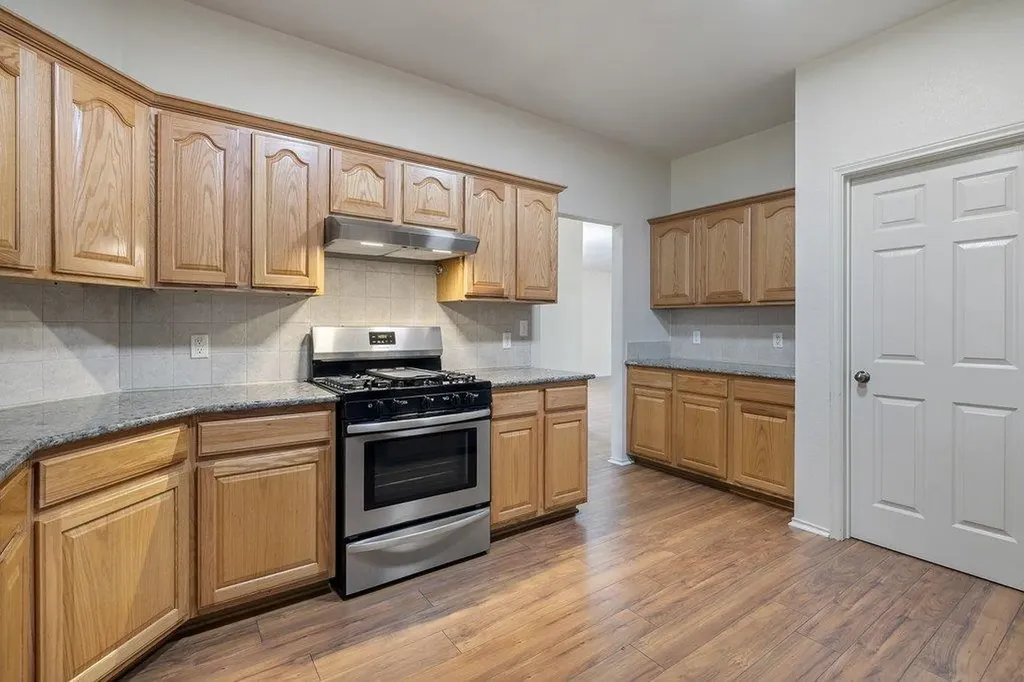 4006 Texella Cove Round Rock TX 78681