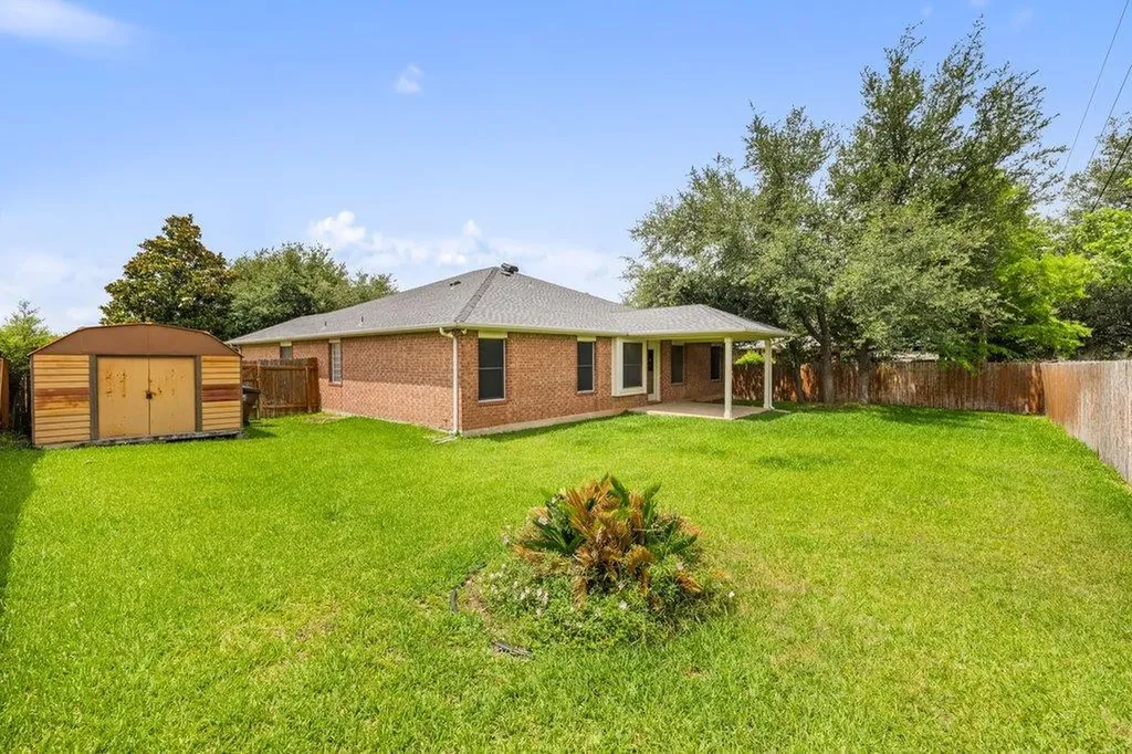 4006 Texella Cove Round Rock TX 78681