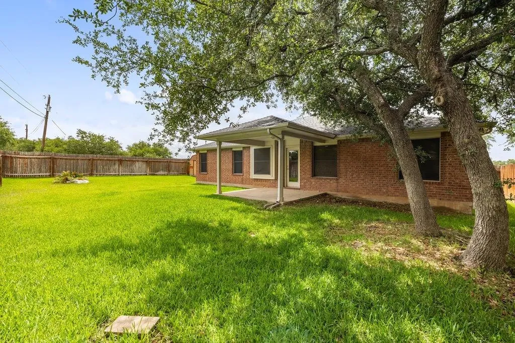 4006 Texella Cove Round Rock TX 78681