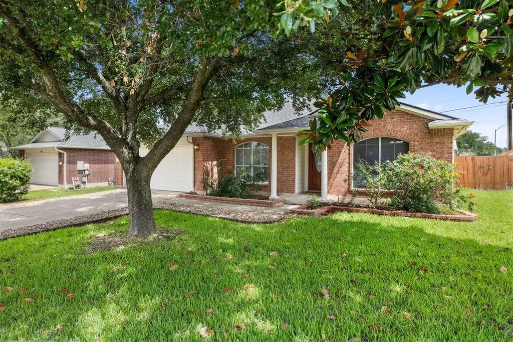4006 Texella Cove Round Rock TX 78681