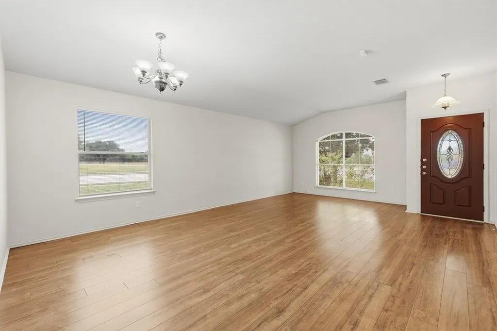 4006 Texella Cove Round Rock TX 78681