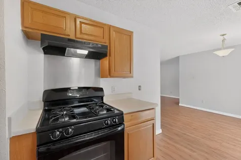 6204 Shadow Bend Austin TX 78745