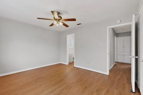 6204 Shadow Bend Austin TX 78745