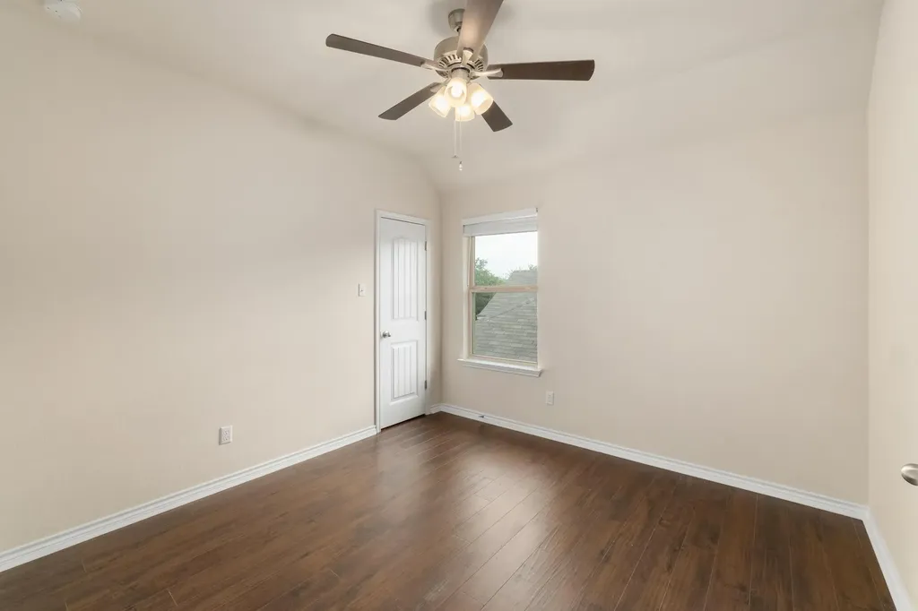 499 Still Hollow Creek Buda TX 78610
