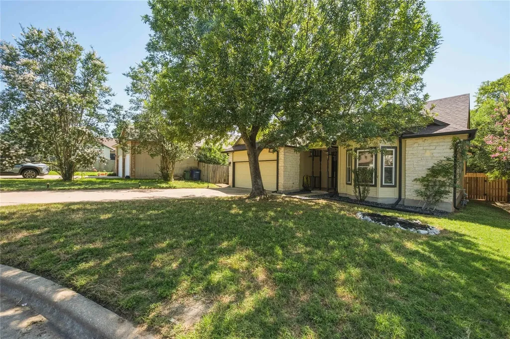 9505 Doliver Drive Austin TX 78748