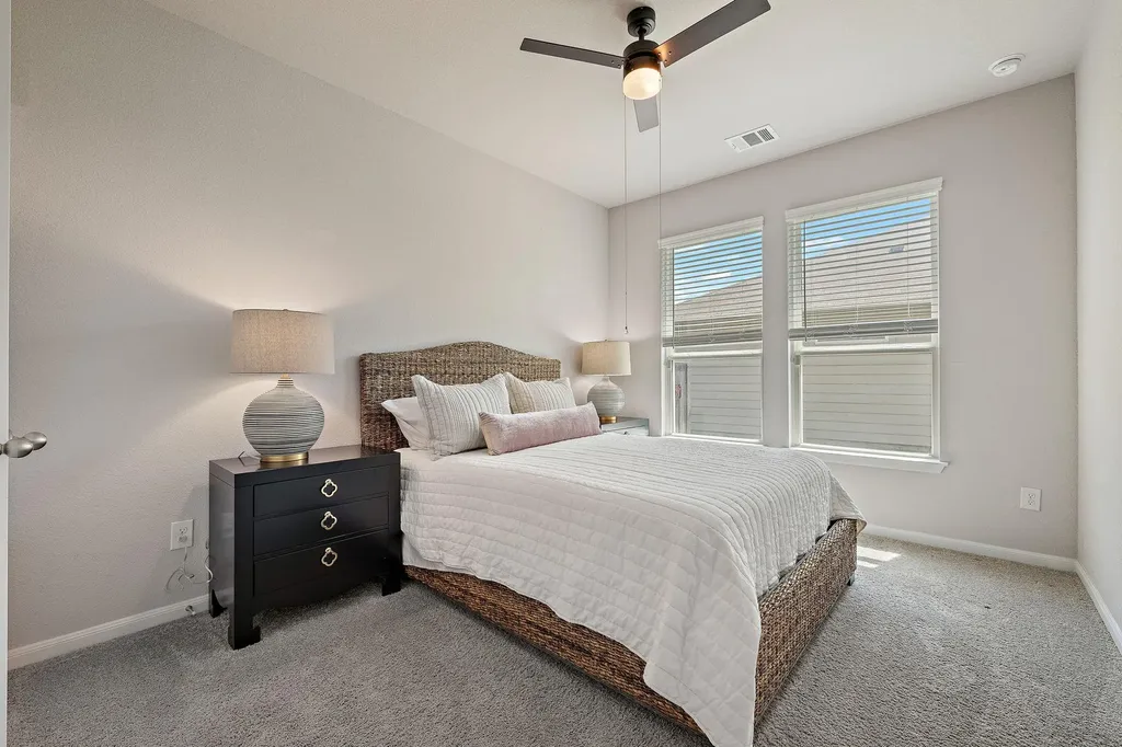 503 Hendelson Lane Hutto TX 78634