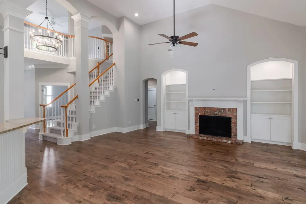 5512 Ballenton Lane Austin TX 78739