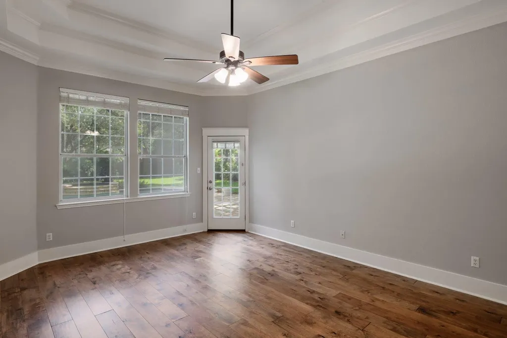 5512 Ballenton Lane Austin TX 78739