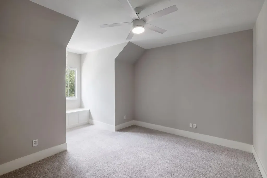 5512 Ballenton Lane Austin TX 78739