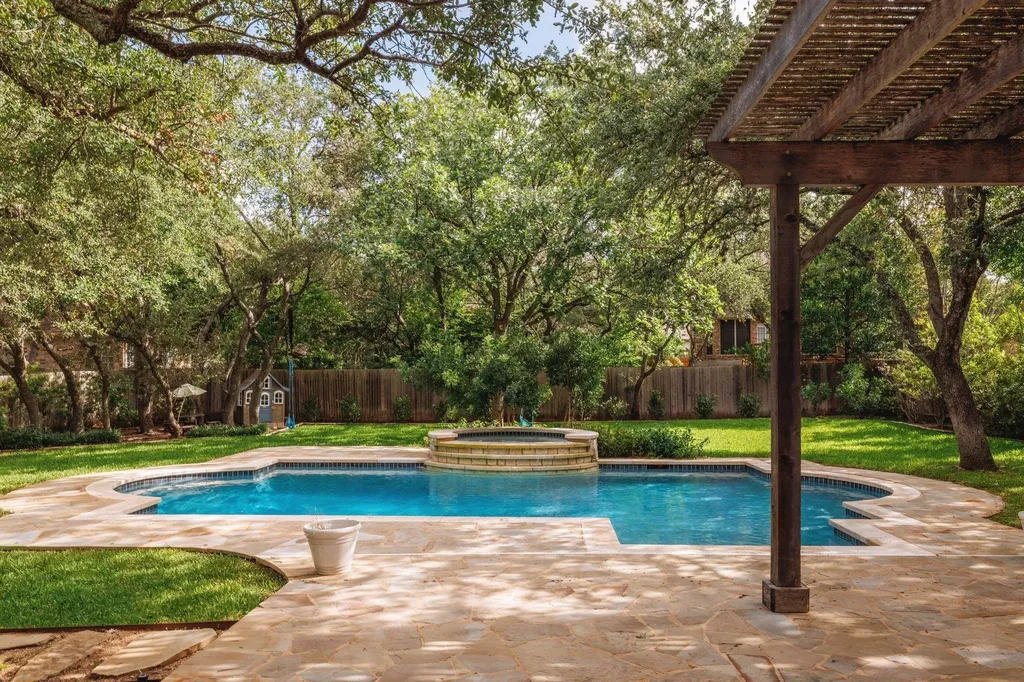 5512 Ballenton Lane Austin TX 78739