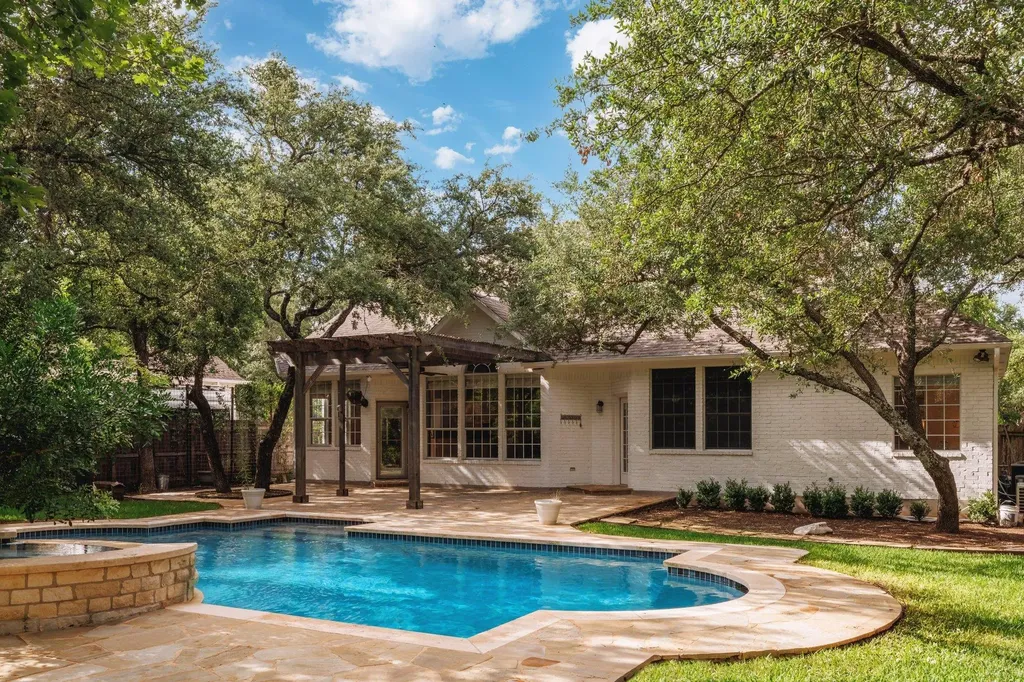 5512 Ballenton Lane Austin TX 78739