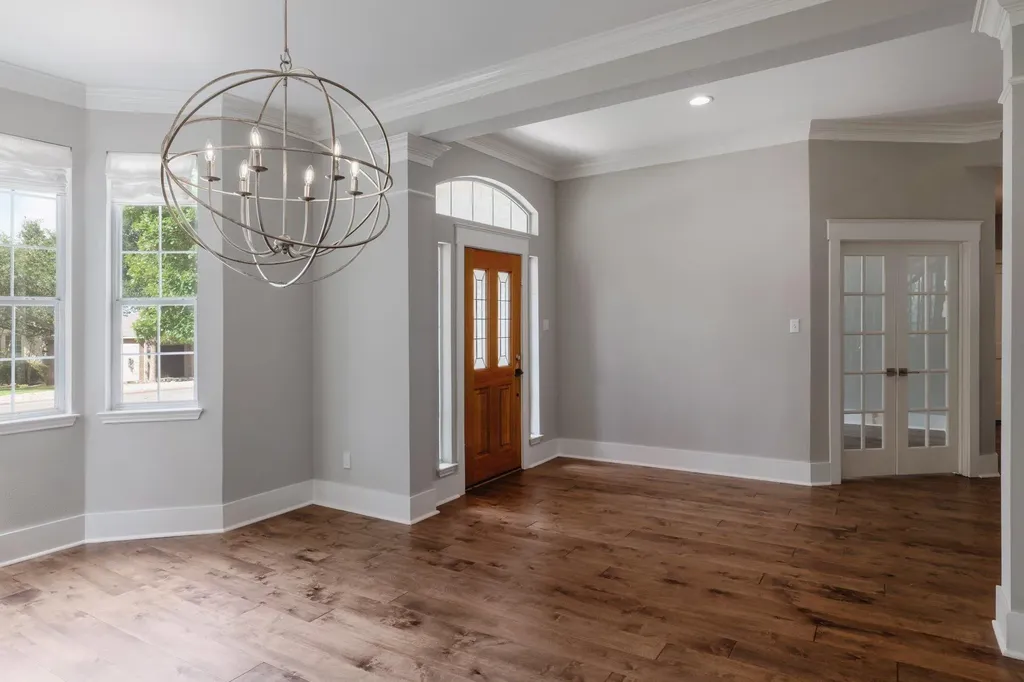 5512 Ballenton Lane Austin TX 78739