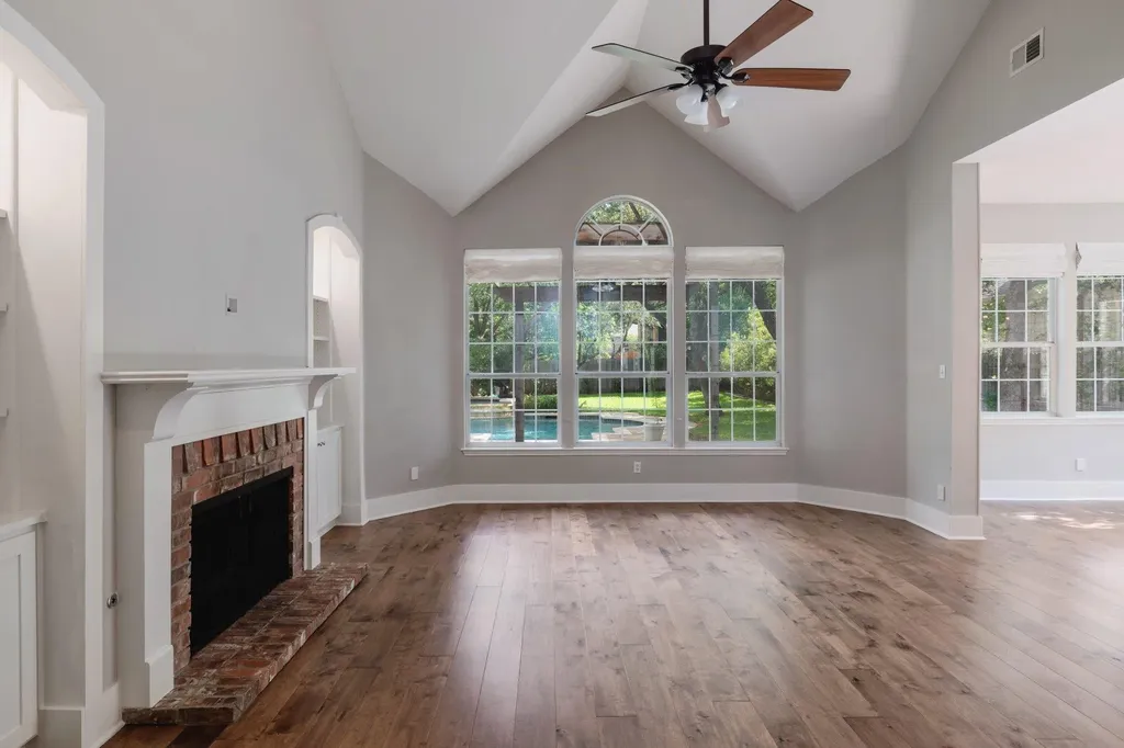 5512 Ballenton Lane Austin TX 78739