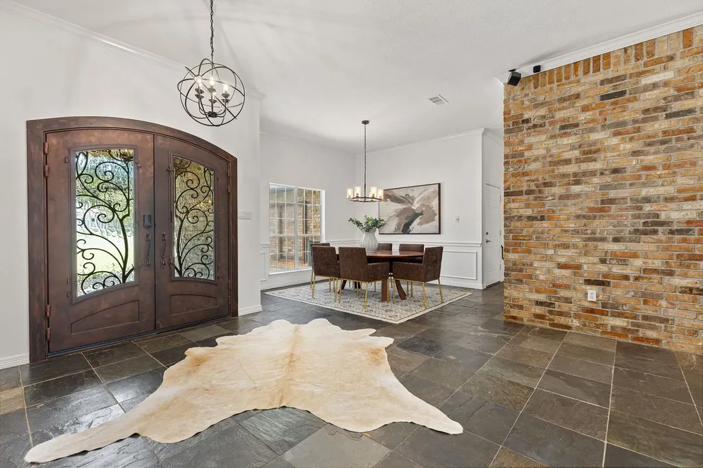 105 Bonnie Rose Georgetown TX 78633