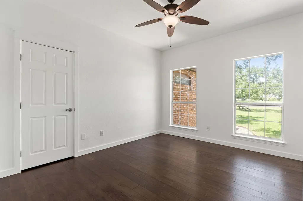 105 Bonnie Rose Georgetown TX 78633