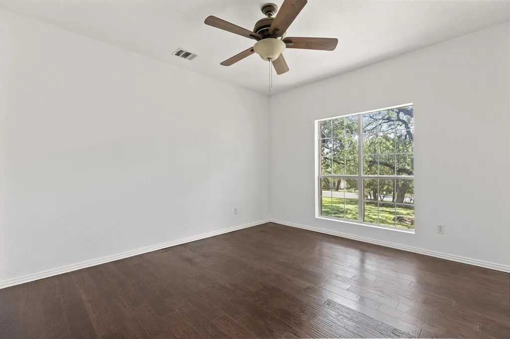 105 Bonnie Rose Georgetown TX 78633