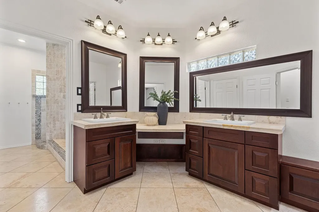 105 Bonnie Rose Georgetown TX 78633