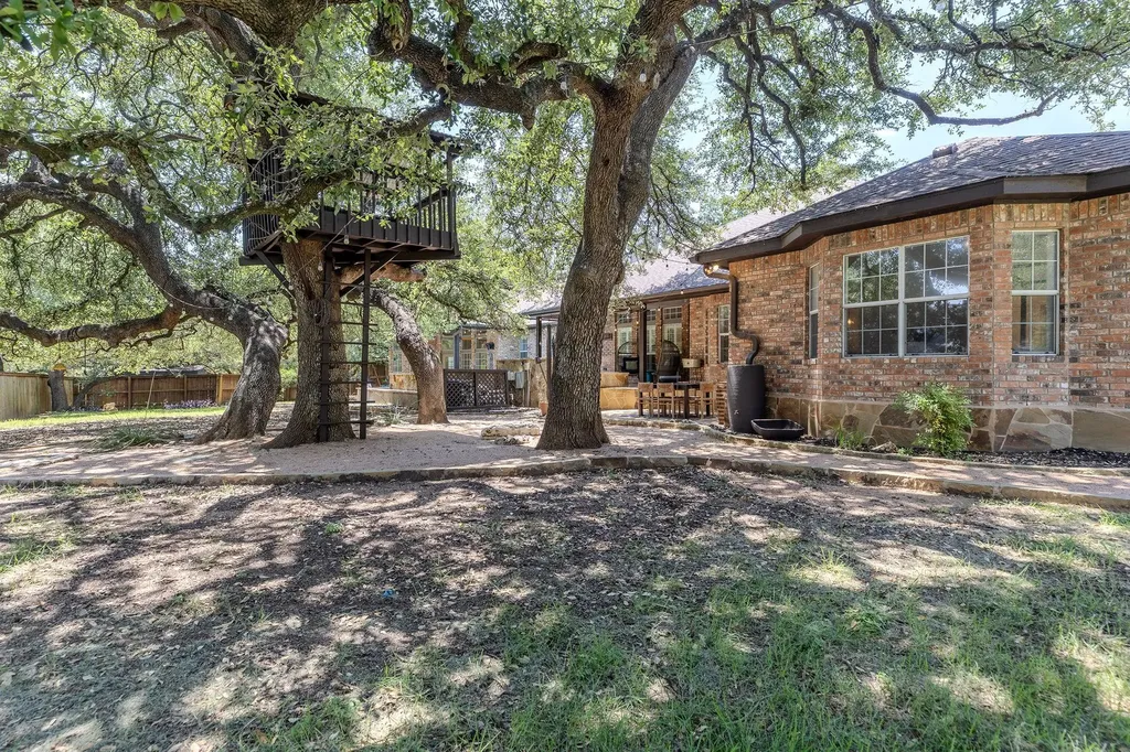 105 Bonnie Rose Georgetown TX 78633