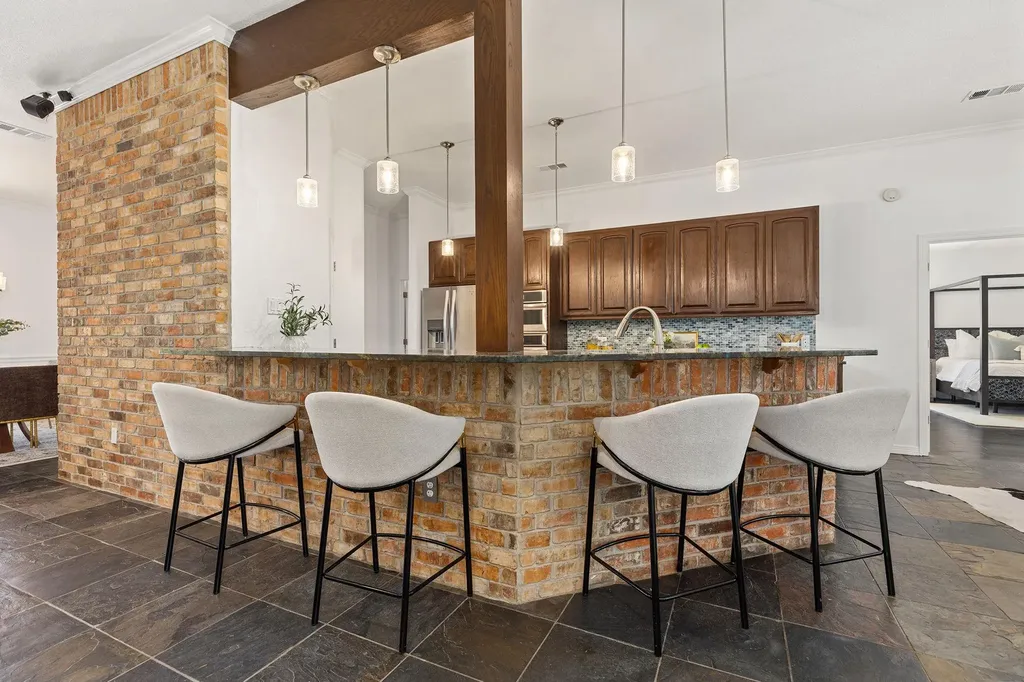 105 Bonnie Rose Georgetown TX 78633