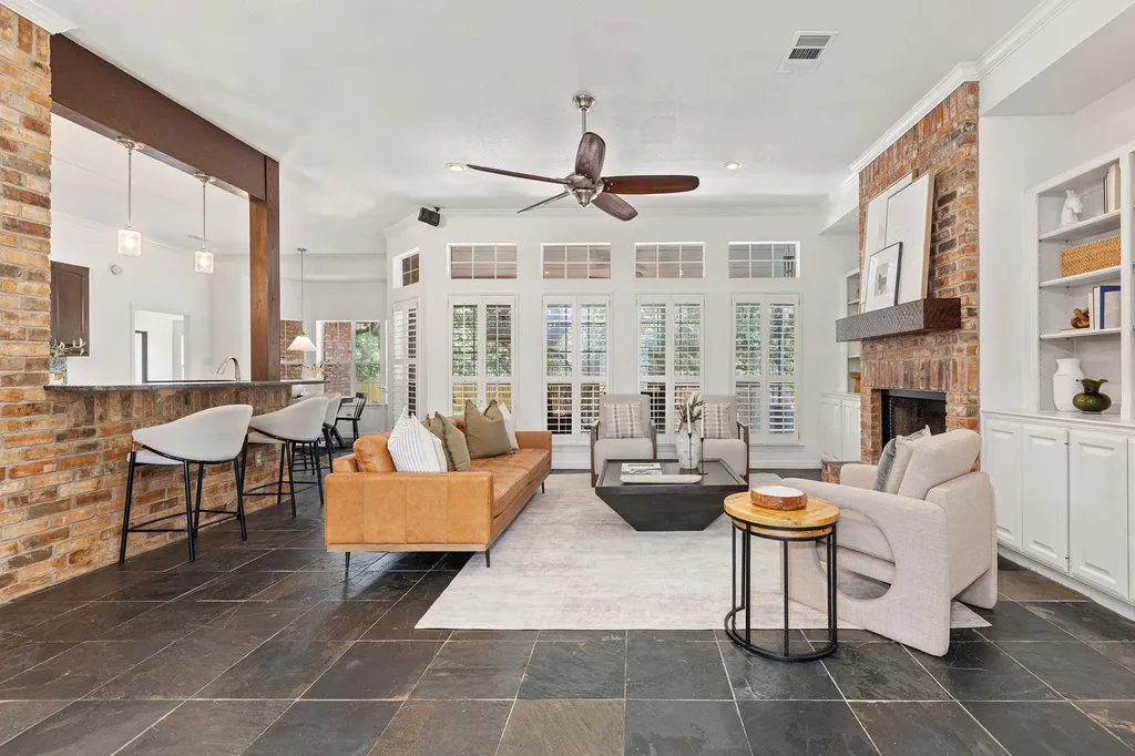 105 Bonnie Rose Georgetown TX 78633