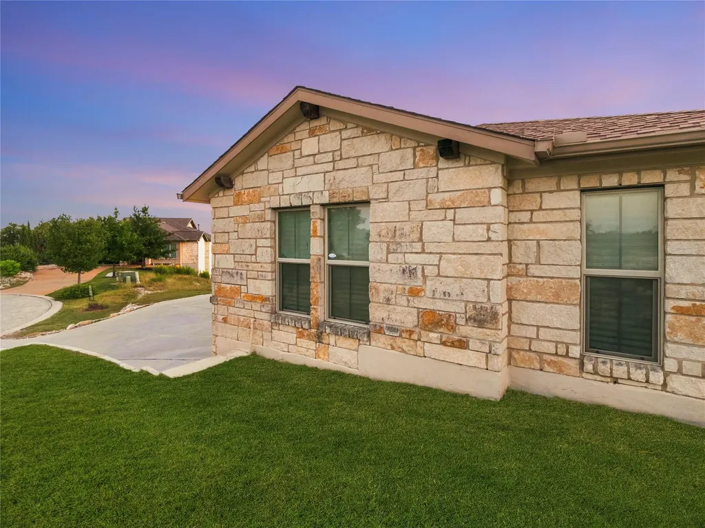 1501 Chalk Bluff Court Leander TX 78641