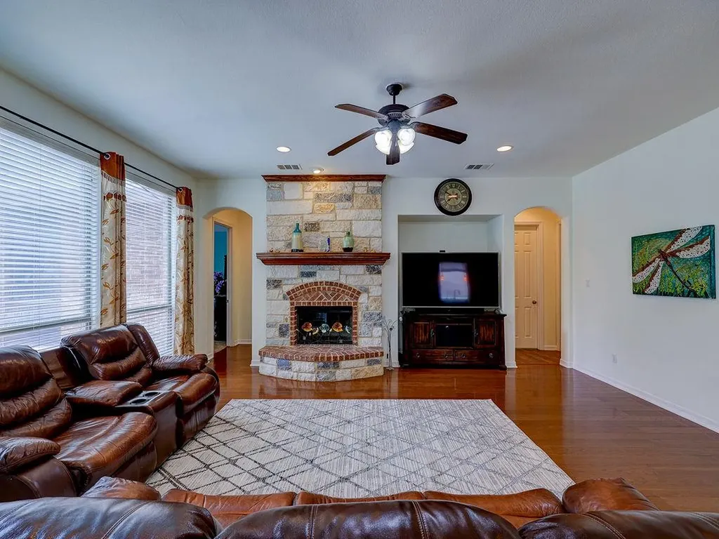 3327 Marcasite Drive Round Rock TX 78681