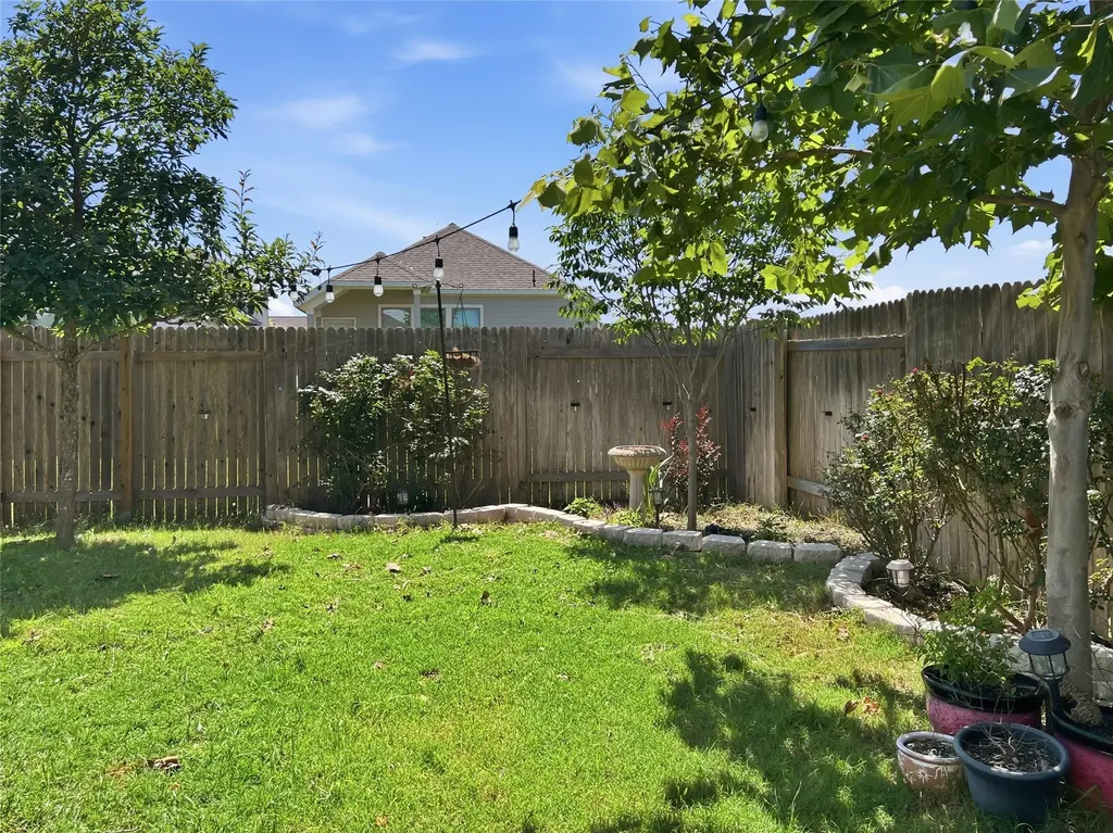 309 Gaida Loop Georgetown TX 78628