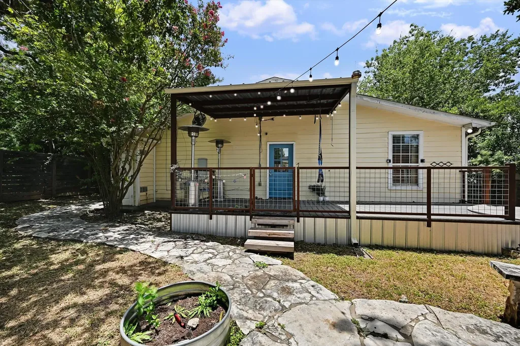 3406 E Martin Luther King Jr Boulevard Austin TX 78721