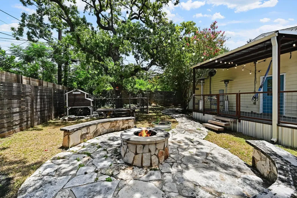 3406 E Martin Luther King Jr Boulevard Austin TX 78721