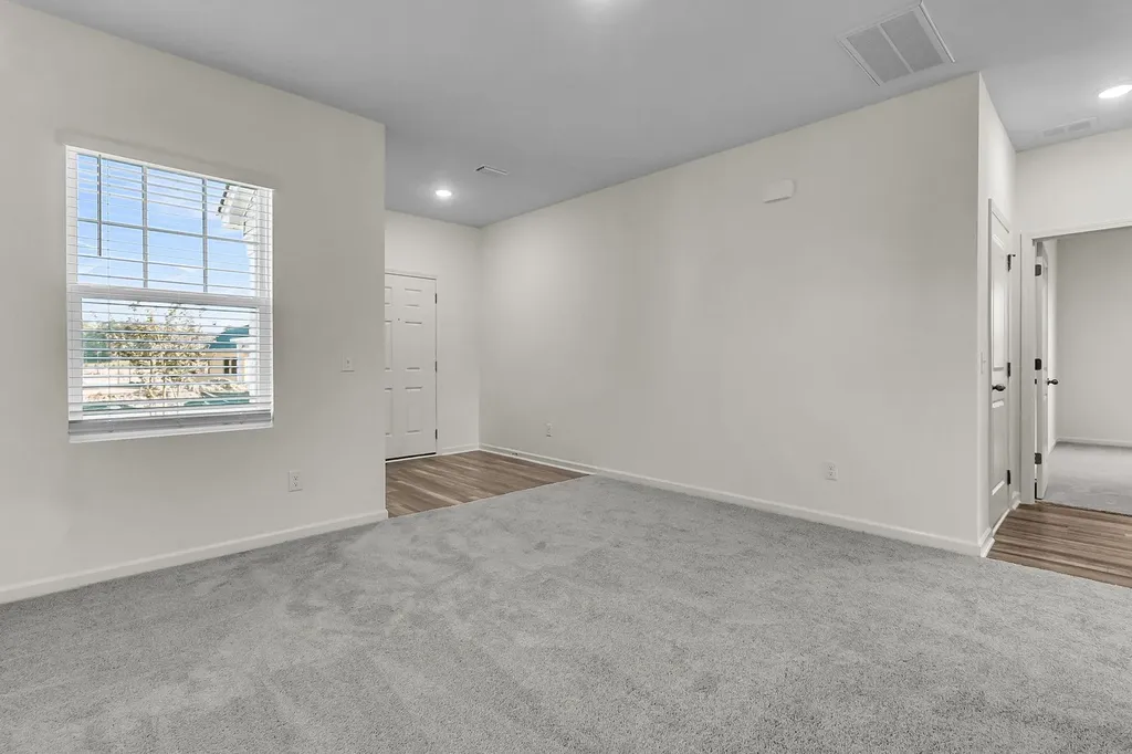 320 Sieders Street Taylor TX 76574