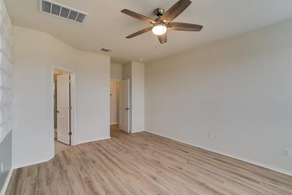 138 Duroc Drive Hutto TX 78634
