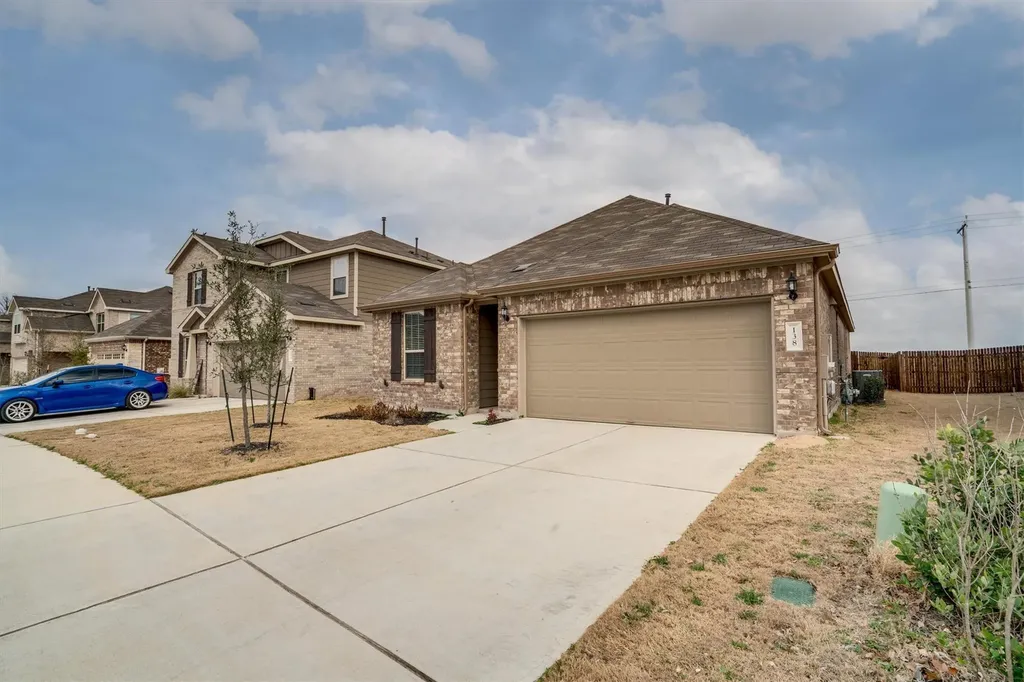 138 Duroc Drive Hutto TX 78634