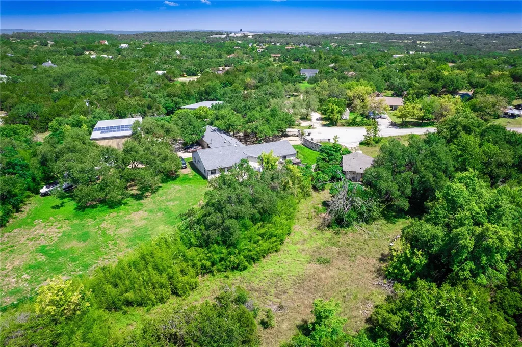 10203 Oak Grove Circle Austin TX 78736