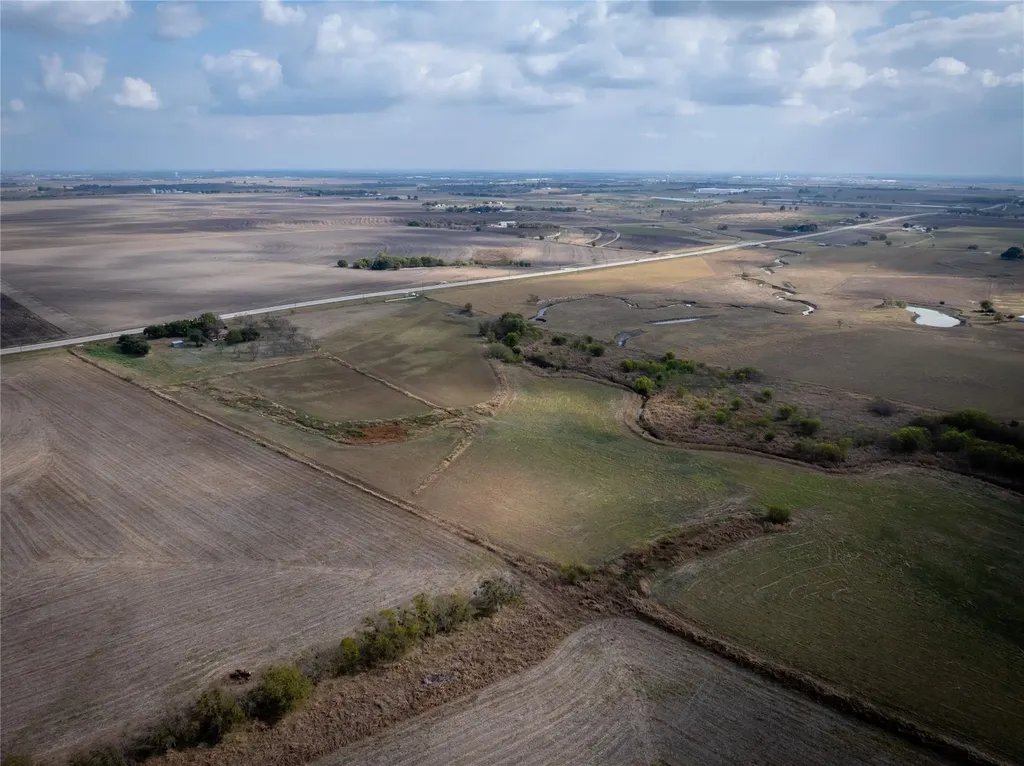 4100 County Road 101 Road Taylor TX 76574