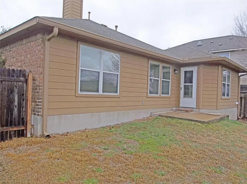 110 Fossil Trail Leander TX 78641