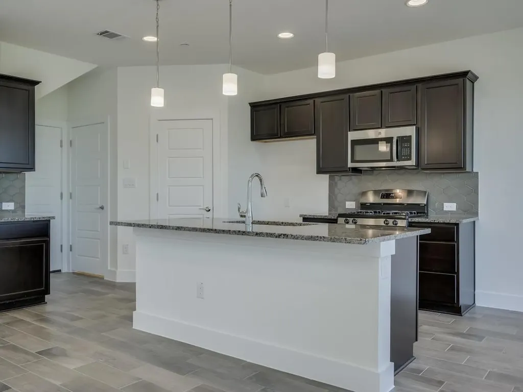 12327 Maypole Bend Austin TX 78717