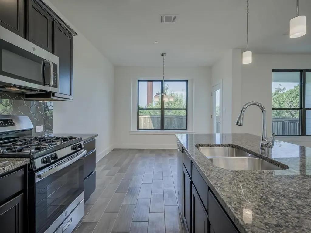 12327 Maypole Bend Austin TX 78717
