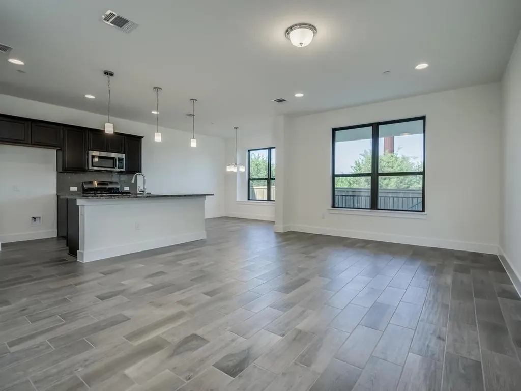 12327 Maypole Bend Austin TX 78717
