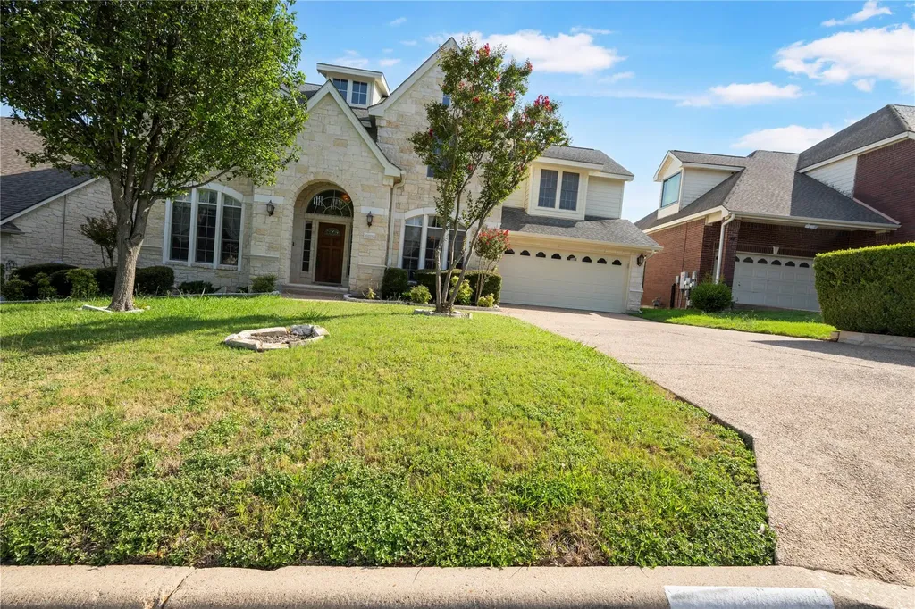 10025 Dianella Lane Austin TX 78759