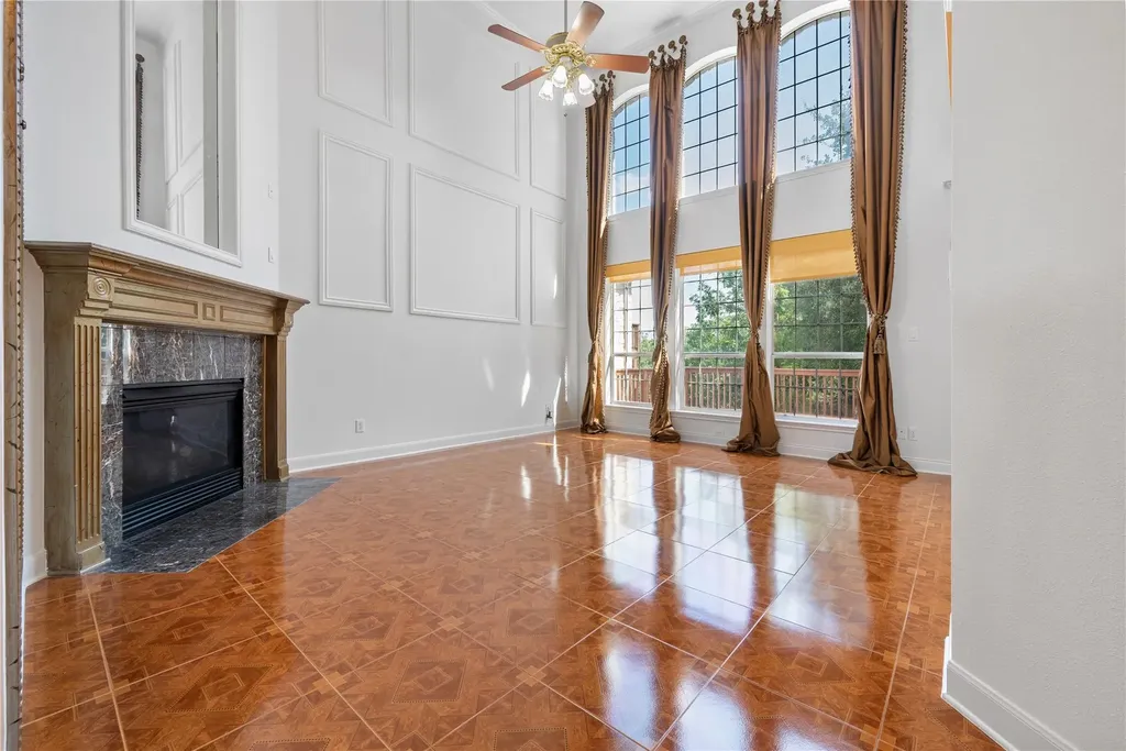 10025 Dianella Lane Austin TX 78759