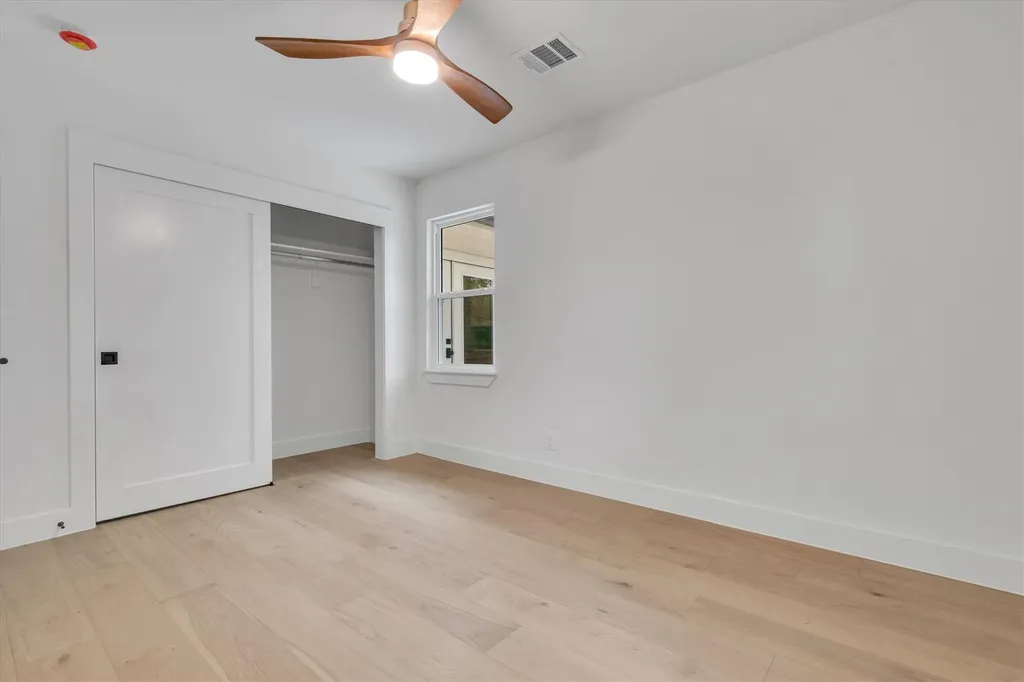 6807 Roanoke Drive Austin TX 78723