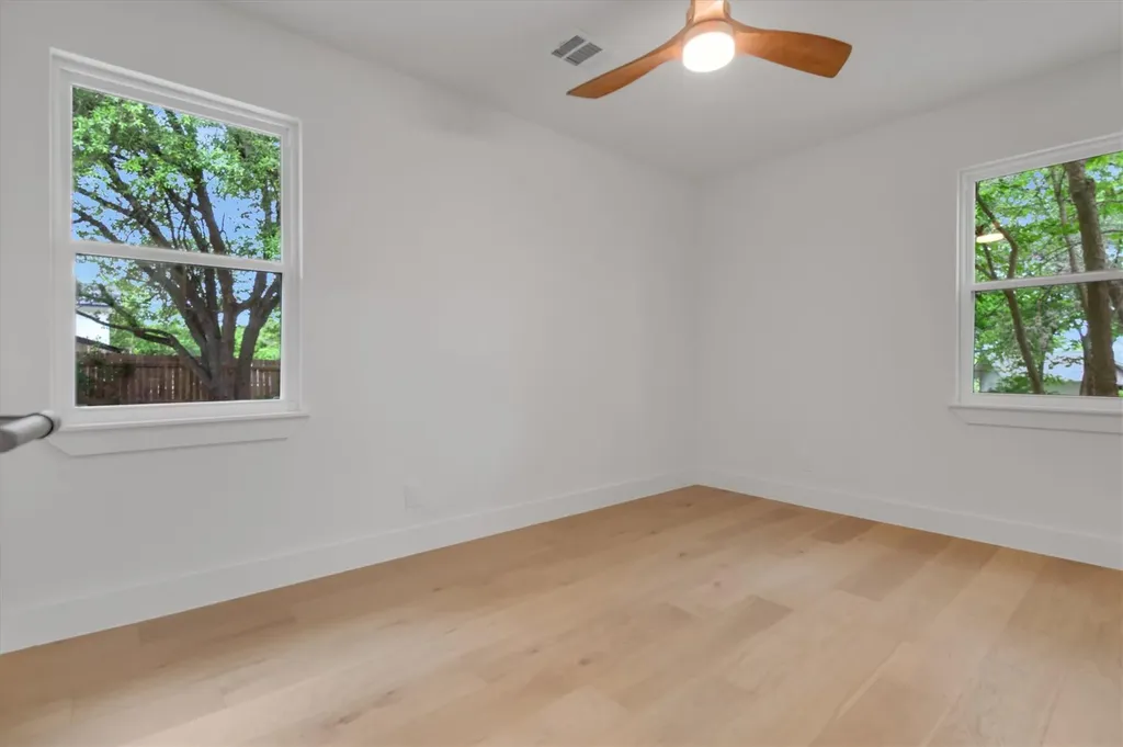 6807 Roanoke Drive Austin TX 78723