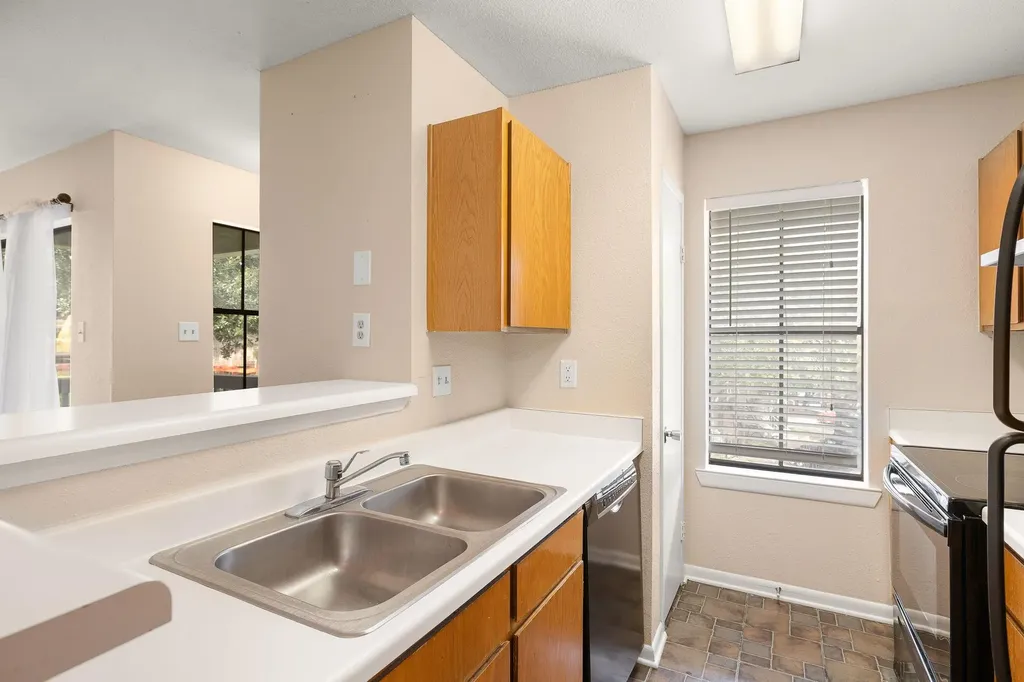 4500 E Oltorf Street Austin TX 78741