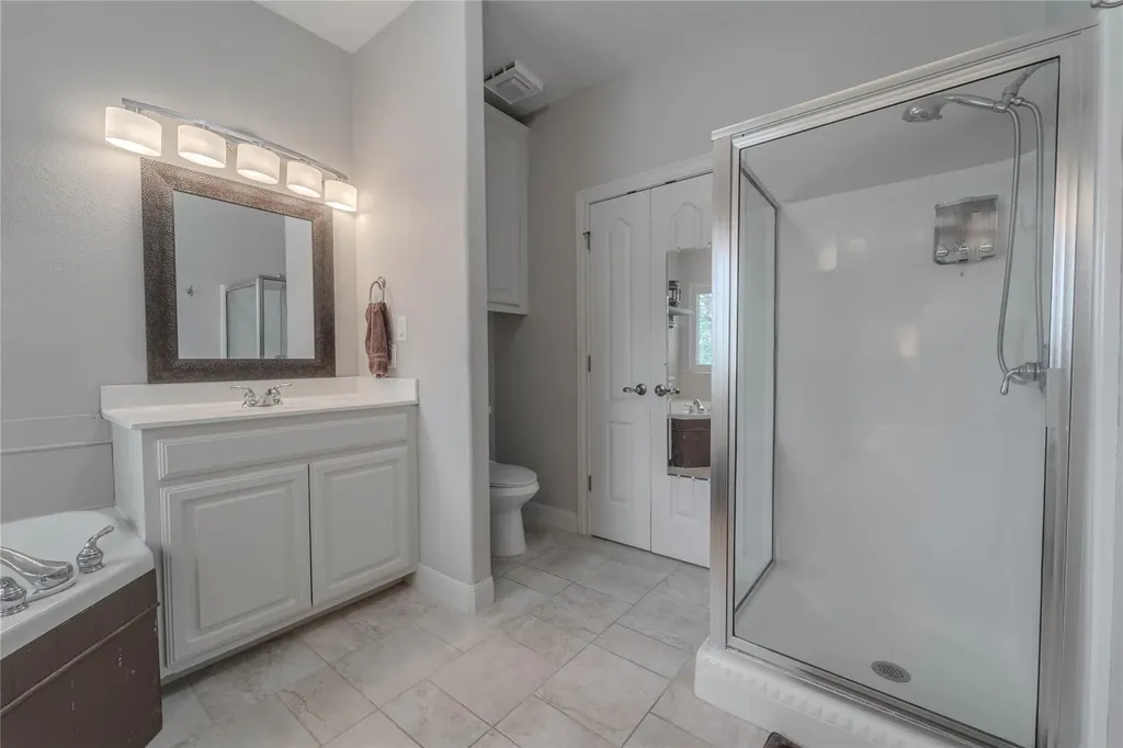 19013 Venture Drive Point Venture TX 78645