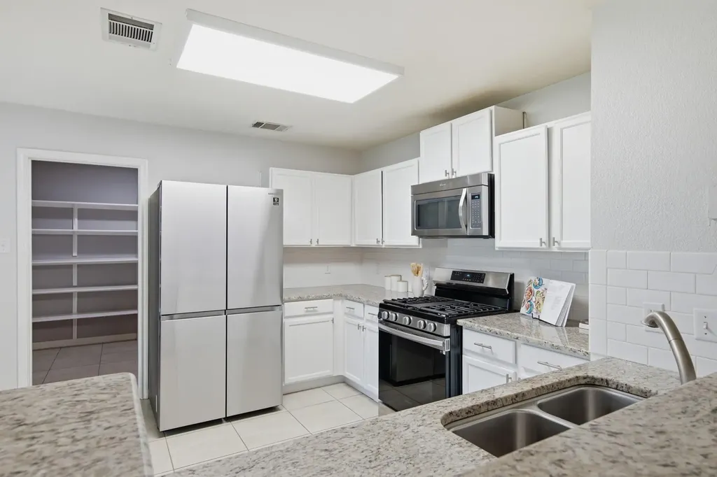 2913 Wavecrest Boulevard Austin TX 78728