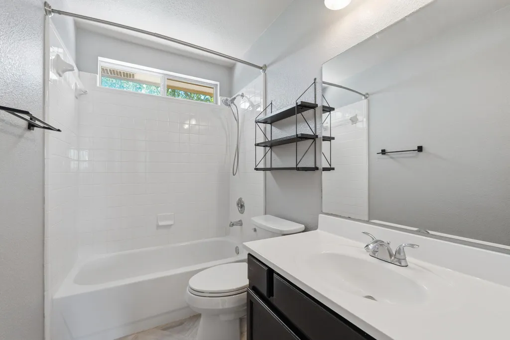 2913 Wavecrest Boulevard Austin TX 78728