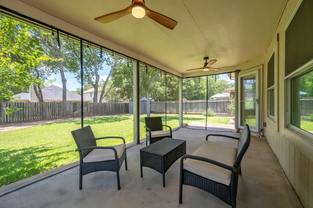 2913 Wavecrest Boulevard Austin TX 78728