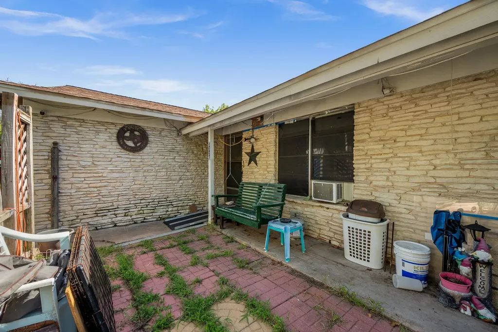 5326 Wellington Drive Austin TX 78723